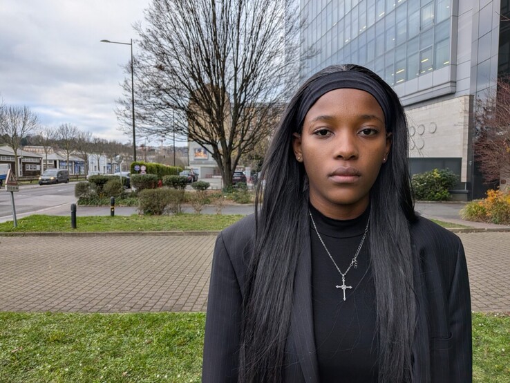 Le mode portrait du Google Pixel 10a offre une simulation de bokeh précise.