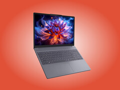 L’IdeaPad Slim 3i 15IWC11 dans sa finition Luna Grey.
