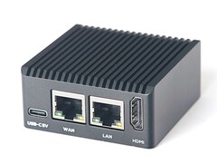NanoPi R3S-LTS : Nouvel ordinateur monocarte avec stockage eMMC. (Source de l&#039;image : FriendlyElec)