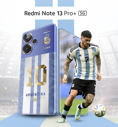 L'édition World Champions est le troisième rafraîchissement du design de la série Redmi Note 13 à ce jour. (Source de l'image : Xiaomi)