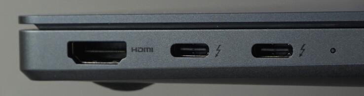 À gauche : HDMI 2.0, deux ports Thunderbolt 4