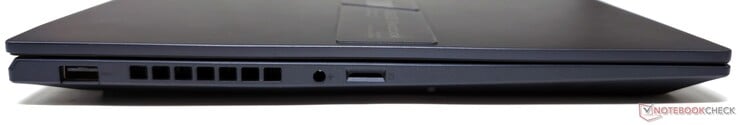 À gauche : USB 3.2 Gen1 Type-A, prise audio combo 3,5 mm, emplacement pour carte microSD