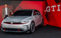 Thomas Schäfer, PDG de la marque Volkswagen, présente le nouveau concept ID. GTI Concept à l&#039;IAA de Munich, en Allemagne. (Source de l&#039;image : Volkswagen)