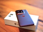 Le Motorola Edge 70 Pro est équipé d'un processeur à la conception inhabituelle. Mais ce n'est pas forcément une bonne nouvelle.