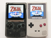 Le clone Funnyplaying Game Boy ne nécessite aucune soudure pour être assemblé. (Source de l'image : Taki Udon)