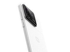 Xiaomi devrait opter pour un nouvel appareil photo principal plutôt que pour un téléobjectif périscopique pour son successeur compact, le Xiaomi 15. (Source de l'image : Majin Bu)