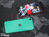 L'iPhone SE 2022 sera équipé du support 5G. (Source : LetsGoDigital)