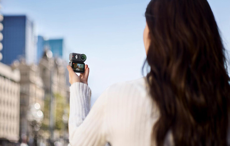 L'Osmo Nano avec la station d'accueil (Image source : DJI)