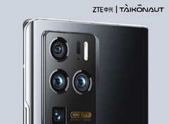L'Axon Ultra 30 Space Edition dispose de 18 Go de RAM. (Image source : ZTE)