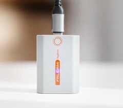 La batterie Falcam peut être rechargée directement à l'aide d'un câble USB-C.