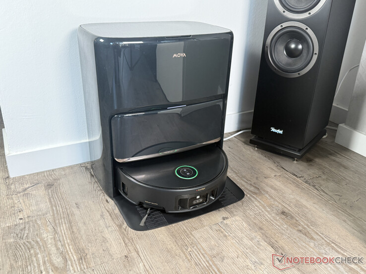 Mova Z60 Ultra Roller Complète pendant la charge