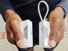 Le chargeur portable Nimble Sharepower dispose d'une batterie d'une capacité de 10 000 mAh.