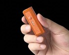 L’Oknife MK est légèrement plus petit qu’un briquet BIC.