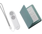 La télécommande Bluetooth fonctionne avec les Kindle de 2024 et des années suivantes, tandis que l’étui tourne-pages est destiné aux nouvelles éditions Signature du Paperwhite et du Colorsoft.