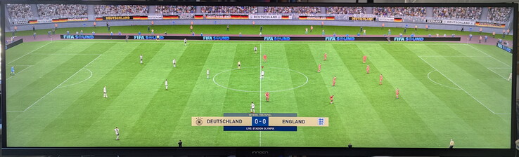 Fifa 23 sur l'écran ultra-large Innocn