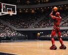 Toyota a dévoilé CUE7, la dernière génération de son robot de basket-ball, conçu pour effectuer des tirs jusqu'à 25 mètres.