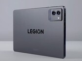 La tablette de jeu Legion Y700 (2024) de Lenovo pourrait bientôt être lancée à l'échelle mondiale, probablement sous une nouvelle marque. (Source de l'image : Via Tech via YouTube)
