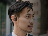 Le casque Audio Technica ATH-CC500BT2 transmet les sons à travers le cartilage de l'oreille. Source de l'image : Audio-Technica)