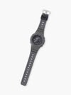 La montre Casio G-Shock x Ron Herman GA-2100. (Source de l'image : Ron Herman)