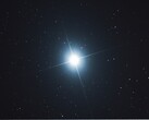 Image montrant l'étoile Sirius dans l'espace. (Source de l'image : dom1706 - Pixabay)