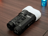 L'Acebeam M1 2.0 est livré avec un capuchon diffuseur.
