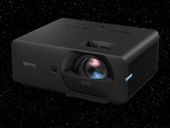 Le projecteur de simulation laser LK830ST de BenQ (photo) est désormais disponible. (Source de l'image : BenQ, édité)
