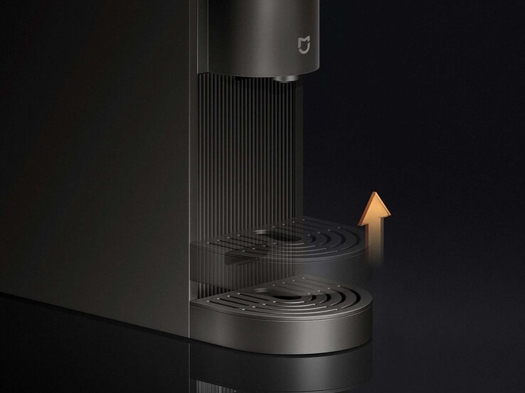La cafetière peut être réglée en fonction de la hauteur des tasses, dans certaines limites.