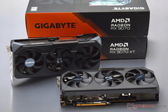 La Radeon RX 9070 XT devient une priorité pour les partenaires d'AMD, alors que la RX 9070, moins chère, peine à rivaliser avec la concurrence