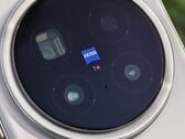 Des centaines de millions de pixels sont régulièrement annoncés pour les appareils photo des smartphones, mais cela ne signifie pas que vos photos seront plus belles. (Source de l'image : Juan Carlos Bagnell)