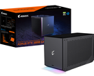 Les nouvelles boîtes de jeu AORUS de Gigabyte sont les premiers eGPU refroidis à l'eau. (Source de l'image : Gigabyte)