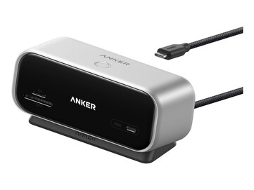 Hub USB-C de bureau Anker, couleur argent starlight