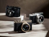 Le Lumix L10 est disponible en trois couleurs, l'or titane étant proposé en édition limitée.