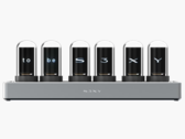 L'horloge Tesla S3xy Time Glow Clock possède six écrans couleur IPS. (Source de l'image : Tesla)
