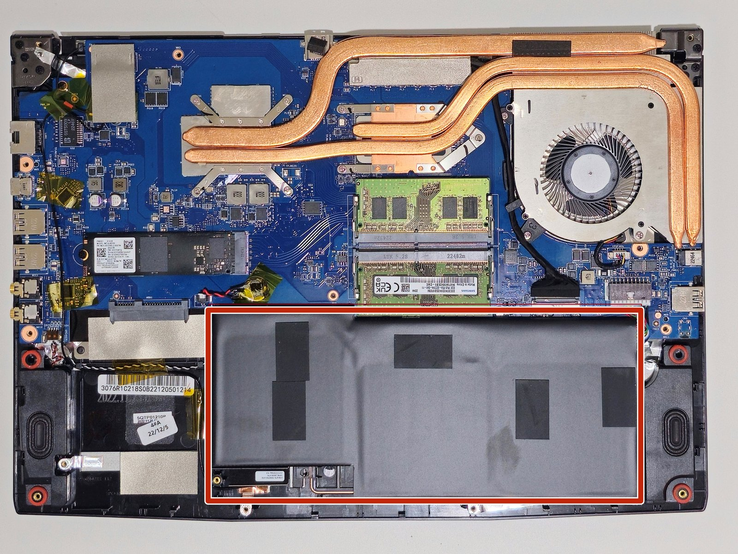 Carte mère MSI GF63 12VE (Source : iFixit)