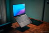 Plus fin et avec OLED, mais seulement l'ordinateur portable RTX 5070 - Razer Blade 14 2025 Review