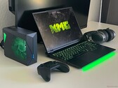 Test du XMG Neo 16 E25 RTX 5090 : le plus puissant des PC portables de jeu encore meilleur grâce à la mini LED 300 Hz