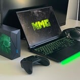 L'ordinateur portable de jeu le plus rapide est maintenant encore meilleur grâce à la mini LED 300 Hz - XMG Neo 16 E25 RTX 5090 laptop review