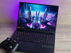 L'Acer Predator Helios Neo 16 PHN16-72-73Q5, unité de test fournie par Acer Allemagne.