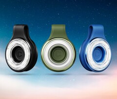 SparkO peut être fixé à un smartphone, à une veste ou à une tente.
