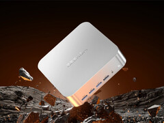 Le Geekom A9 Max dispose de quatre ports USB Type-A en façade, contrairement à la plupart de ses concurrents. (Source de l'image : Geekom)