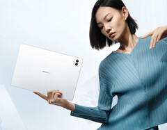 La dernière tablette de Huawei présente des bords d&#039;écran relativement fins (Source : Huawei)
