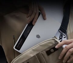 La RedMagic Gaming Tablet 3 Pro est une tablette compacte dotée d&#039;un écran OLED. (Source de l&#039;image : RedMagic)