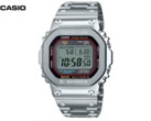 La Casio GMW-B5000D-1C (photo) possède un anneau rouge autour du bord intérieur de la lunette métallique (Source : Great G-Shock World)