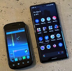 Les smartphones ont été complètement transformés depuis la dernière collaboration entre Google et Samsung. (Image : Notebookcheck)