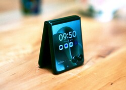 Motorola Razr Ultra : essai. Appareil de test fourni par Motorola Allemagne. Motorola Razr Ultra : essai. Appareil de test fourni par Motorola Allemagne.