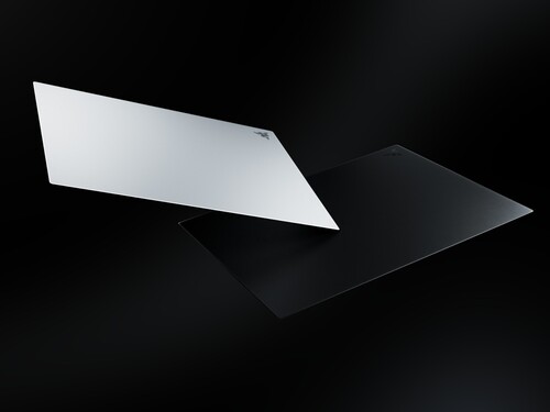 Razer Atlas Pro en noir et blanc