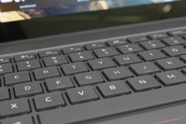Les touches sont plus nettes et offrent un meilleur retour d'information que celles du Precision 5690