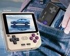 Powkiddy commercialise le V10 en tant que console de poche, comme beaucoup d'autres consoles de jeux rétro récentes. (Source de l'image : Powkiddy - édité)