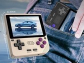 Powkiddy commercialise le V10 en tant que console de poche, comme beaucoup d'autres consoles de jeux rétro récentes. (Source de l'image : Powkiddy - édité)