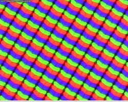 Sous-pixels légèrement granuleux en raison de l'overlay mat